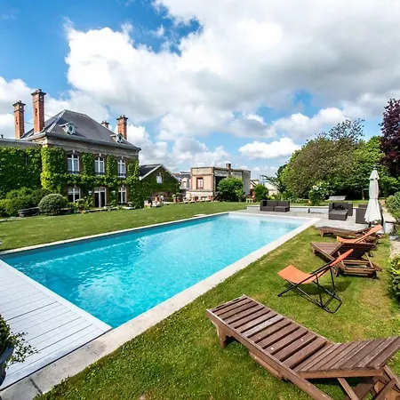 Le Clos Corbier Отель типа 